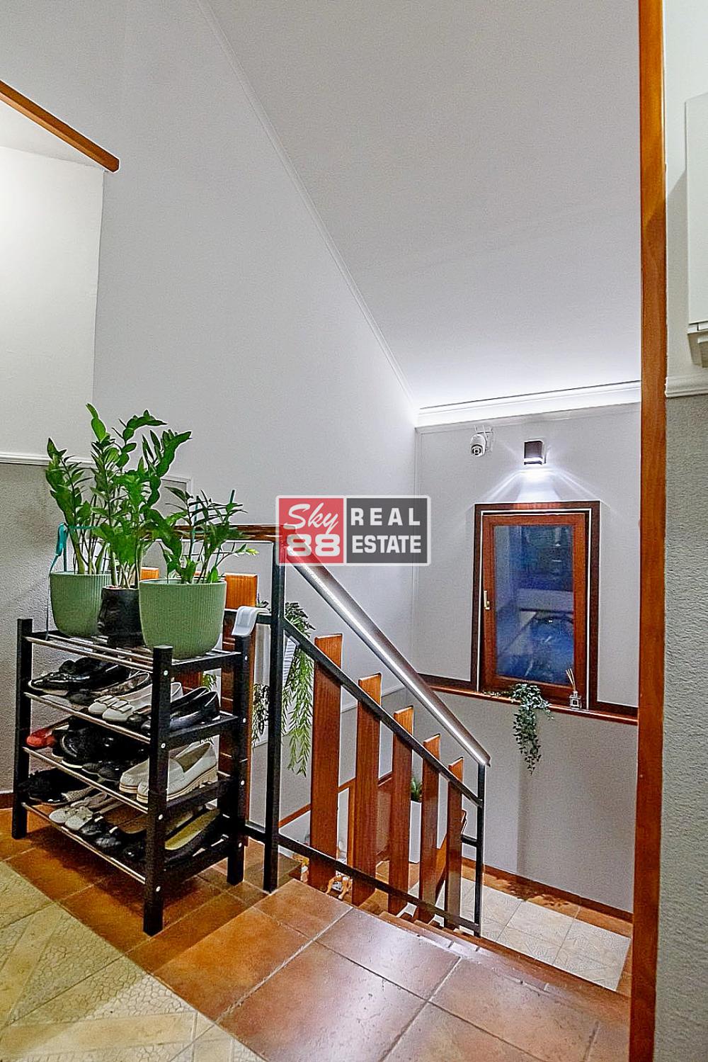 Stan na prodaju u Beogradu, Stari grad, cetvorosoban, 104m2, cena 450000 evra