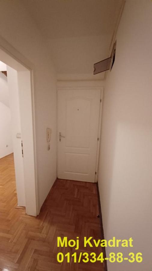 Stan na prodaju u Beogradu, Cerak, dvosoban, 50m2, cena 132000 evra