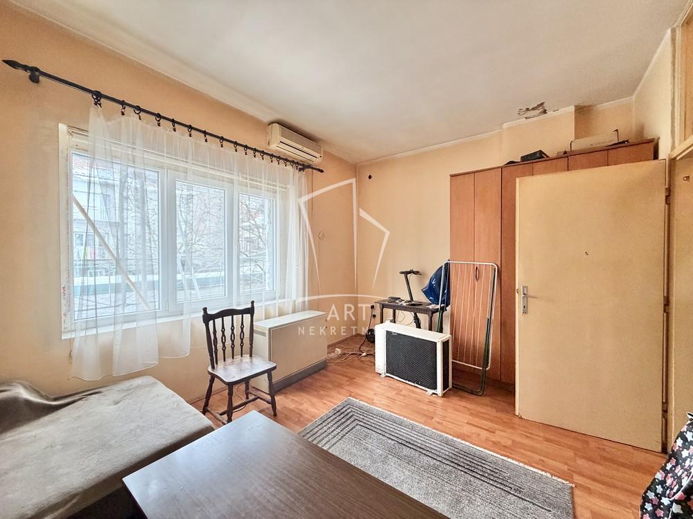 Stan na prodaju u Beogradu, Zvezdara, jednosoban, 36m2, cena 110000 evra