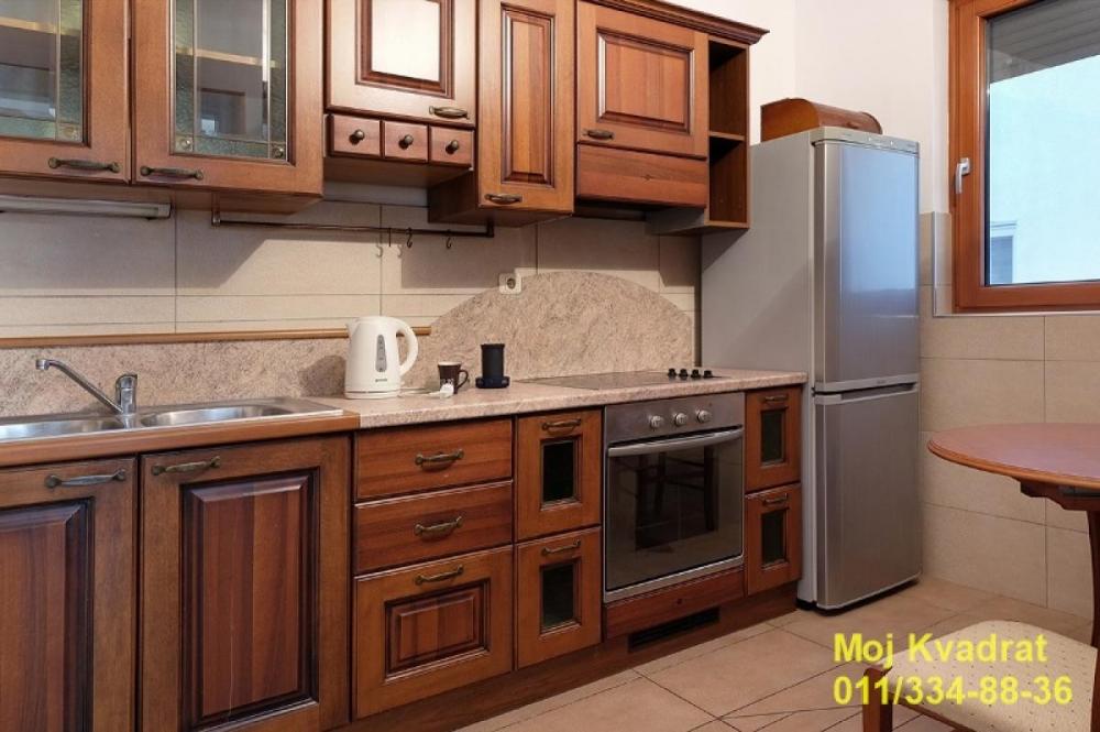 Stan na prodaju u Beogradu, Vukov spomenik, trosoban, 108m2, cena 420000 evra