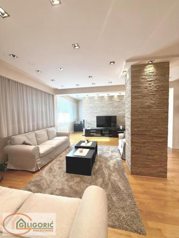 Stan na prodaju u Beogradu, Naselje Stepa Stepanović, 140m2, cena 310000 evra