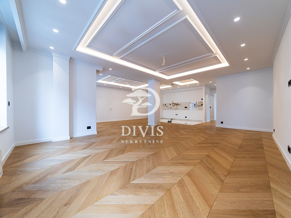 Stan na prodaju u Beogradu, Vračar (Hram), cetvorosoban, 228m2, cena 1254000 evra