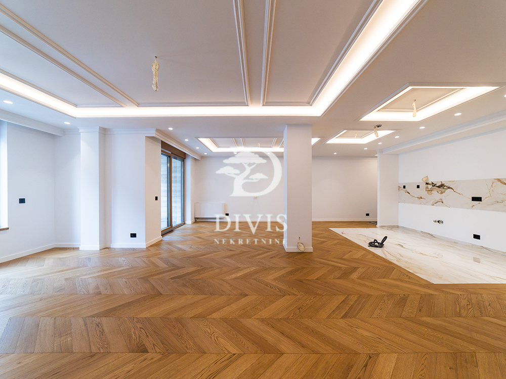 Stan na prodaju u Beogradu, Vračar (Hram), cetvorosoban, 228m2, cena 1254000 evra