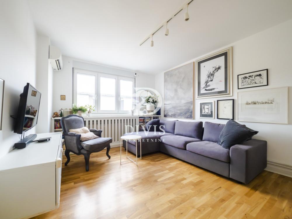 Stan na prodaju u Beogradu, Beograd (centar), dvosoban, 56m2, cena 300000 evra