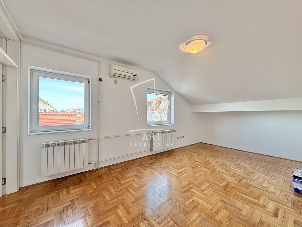 Stan na prodaju u Beogradu, Čukarica, dvosoban, 50m2, cena 132200 evra