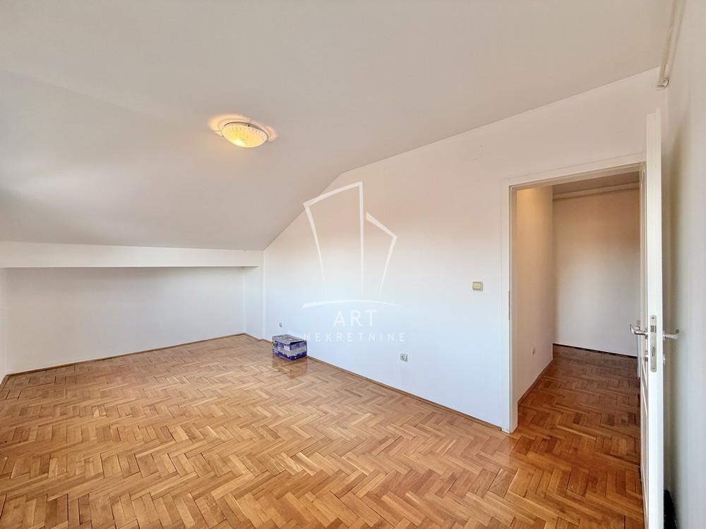 Stan na prodaju u Beogradu, Čukarica, dvosoban, 50m2, cena 132200 evra