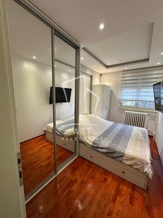 Stan na prodaju u Beogradu, Pašino brdo, jednoiposoban, 38m2, cena 183000 evra