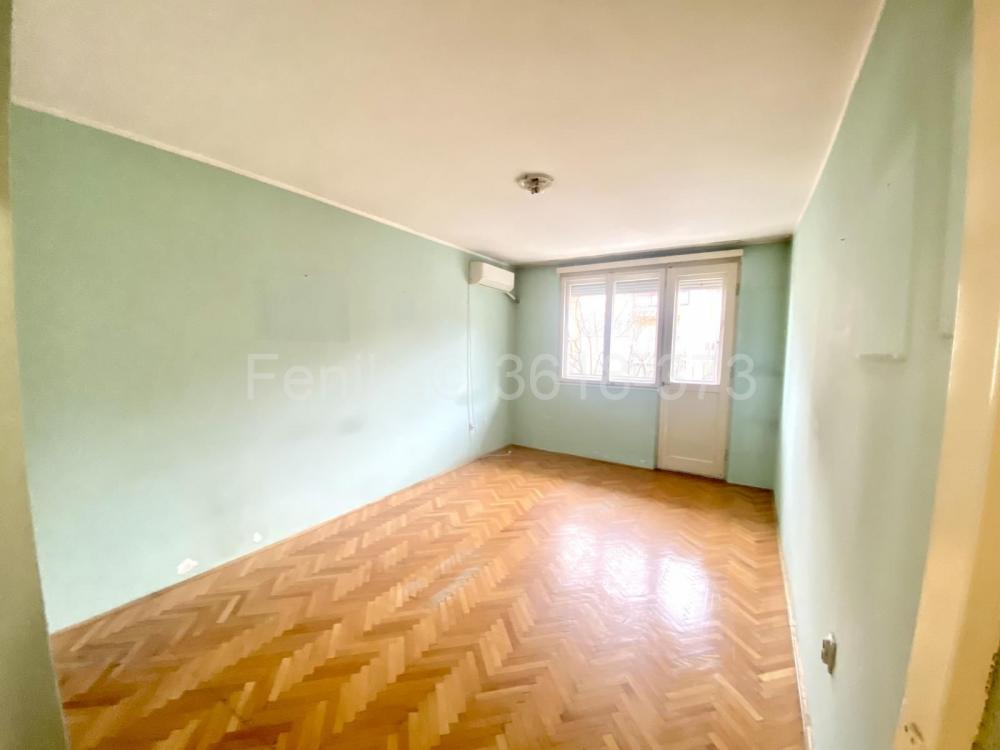 Stan na prodaju u Beogradu, Karaburma, jednosoban, 42m2, cena 115000 evra