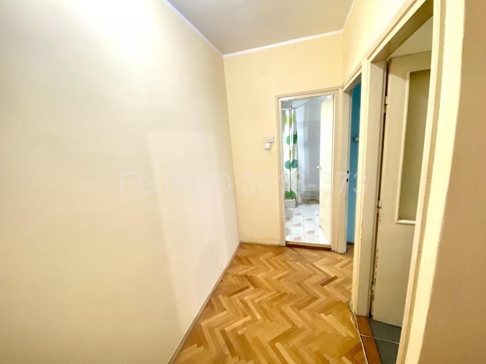 Stan na prodaju u Beogradu, Karaburma, jednosoban, 42m2, cena 115000 evra