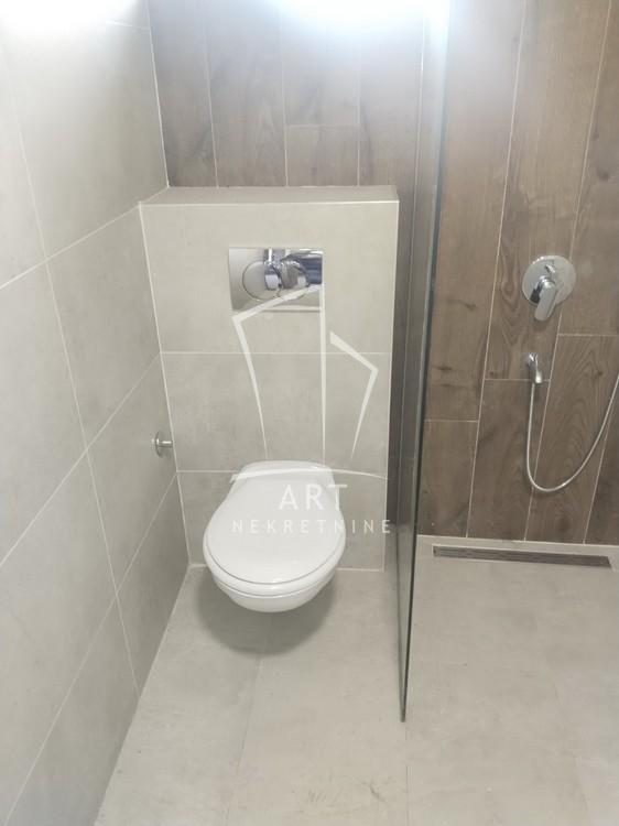 Stan na prodaju u Beogradu, Čukarica, jednoiposoban, 36m2, cena 83000 evra