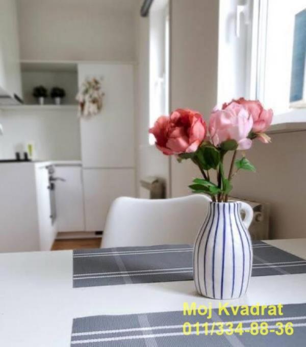 Stan na prodaju u Beogradu, Vračar (Centar), jednosoban, 35m2, cena 160000 evra