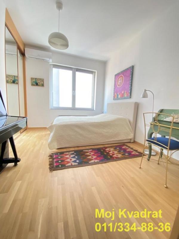 Stan na prodaju u Beogradu, Beograd (centar), dvosoban, 45m2, cena 289000 evra