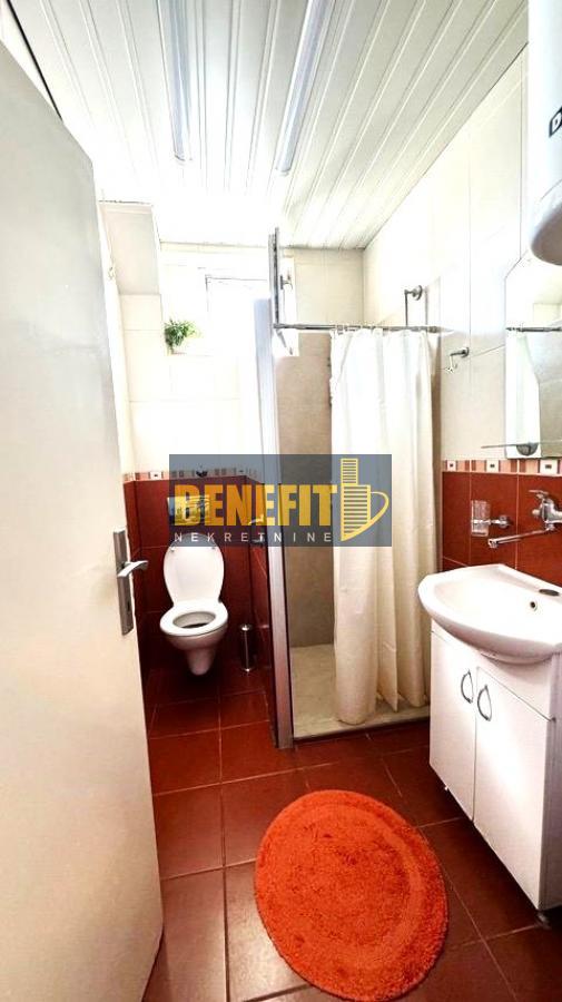 Stan na prodaju u Beogradu, Slavija, dvosoban, 62m2, cena 290000 evra