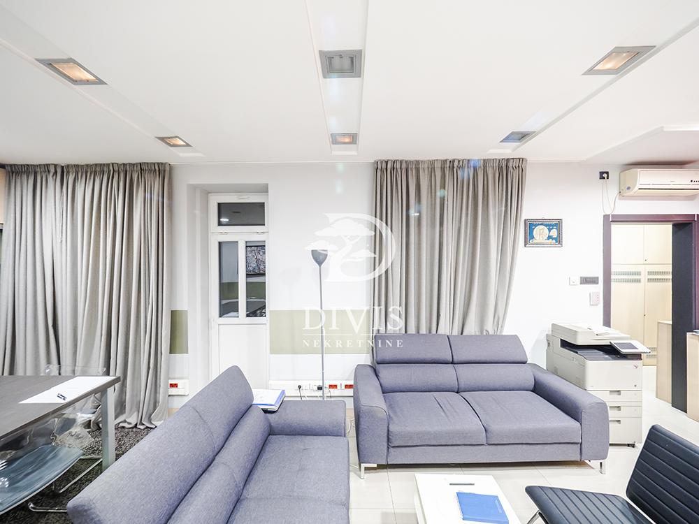 Stan na prodaju u Beogradu, Stari grad,Obilićev venac, dvosoban, 51m2, cena 230000 evra