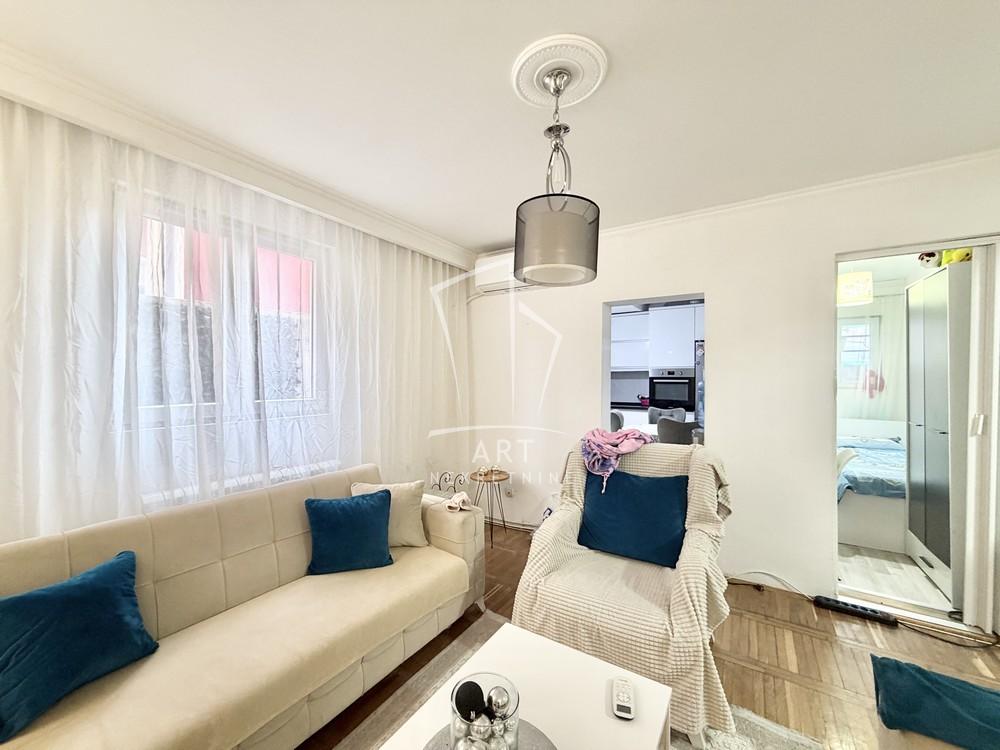 Stan na prodaju u Beogradu, Cvetanova ćuprija, troiposoban, 112m2, cena 185000 evra