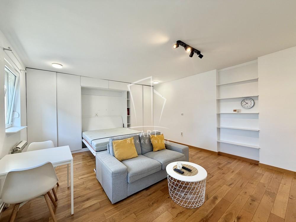 Stan na prodaju u Beogradu, Crveni Krst, 35m2, cena 160000 evra