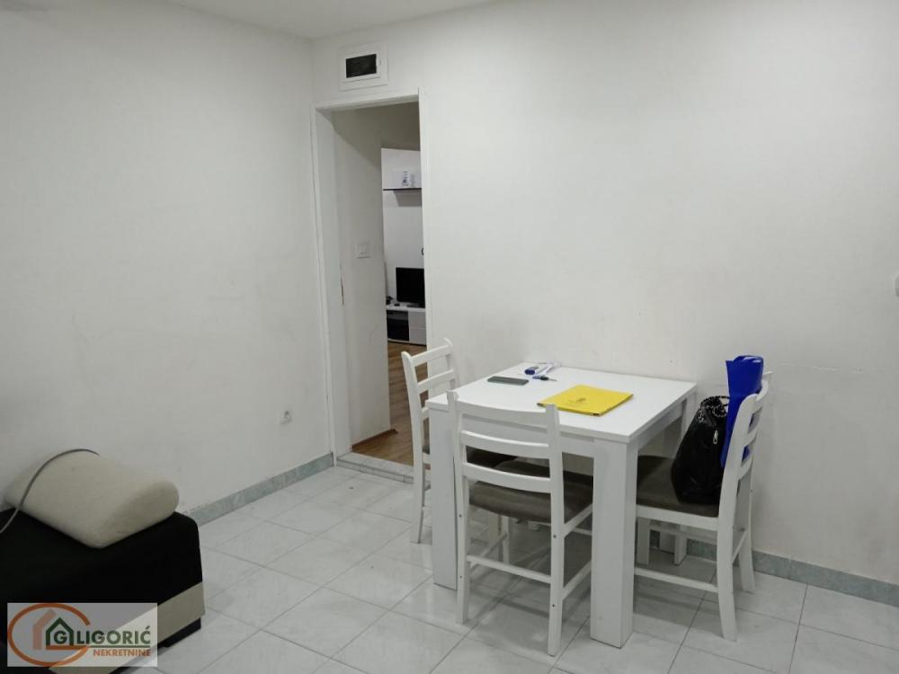 Stan na prodaju u Beogradu, Dorćol, jednosoban, 30m2, cena 110000 evra