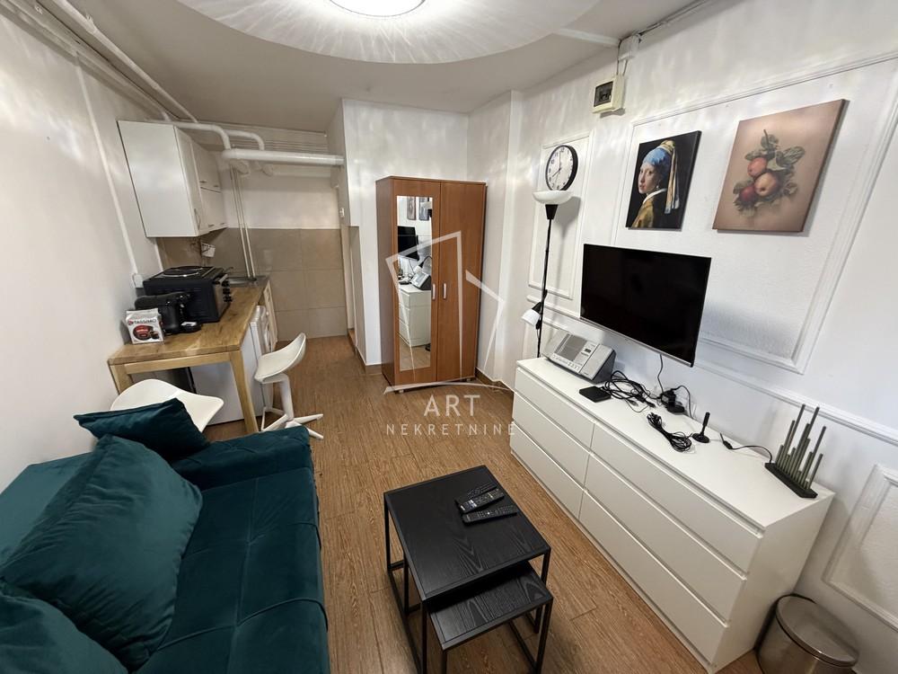 Stan na prodaju u Beogradu, Braće Jerković, 14m2, cena 49990 evra