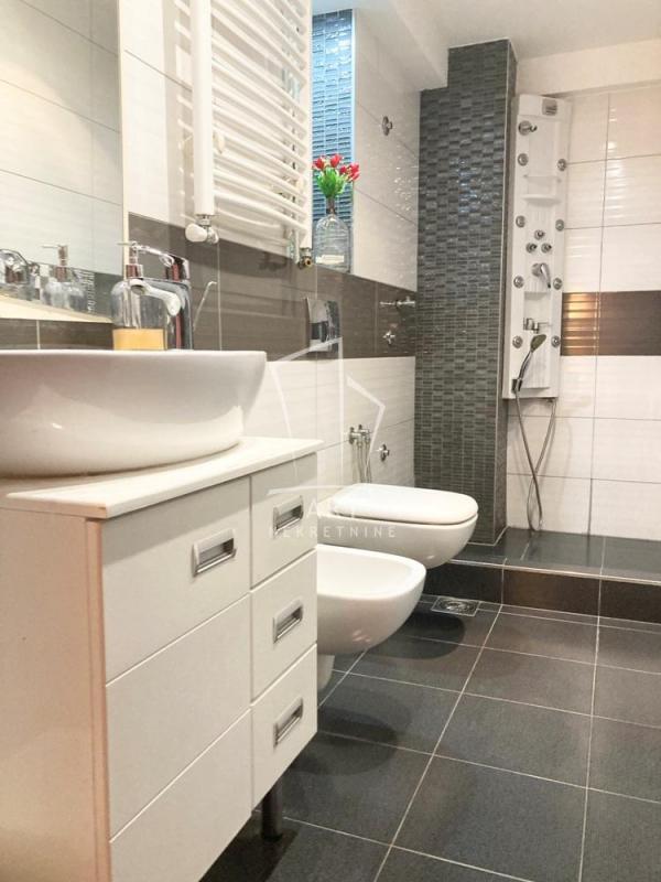 Stan na prodaju u Beogradu, Autokomanda, dvosoban, 58m2, cena 185000 evra