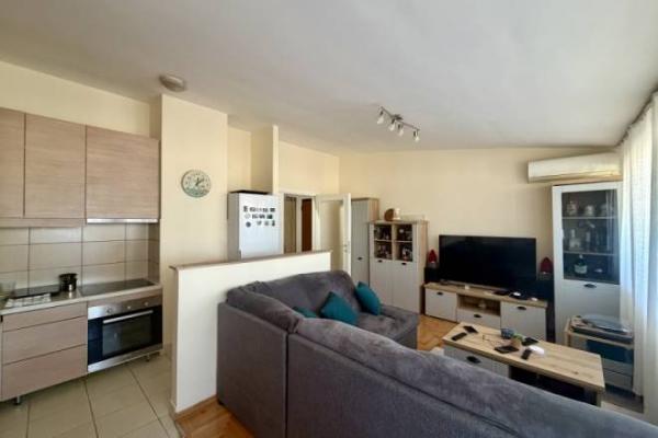 Stan na prodaju u Beogradu, Naselje Stepa Stepanović,Voždovac, trosoban, 74m2, cena 260400 evra