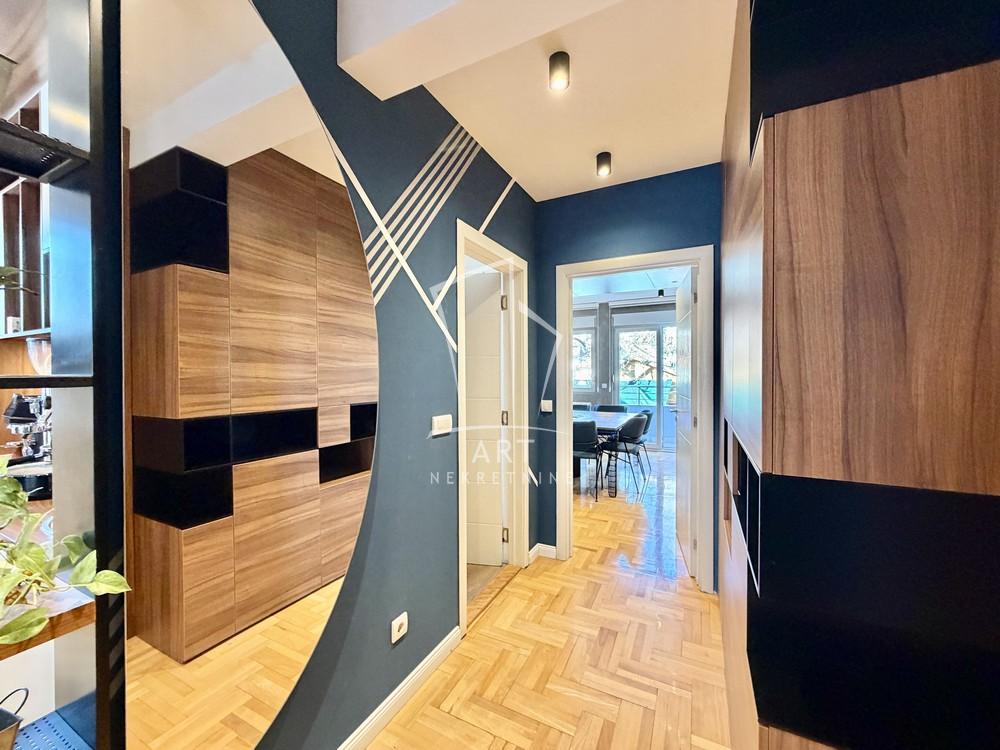 Stan na prodaju u Beogradu, Učiteljsko naselje, dvosoban, 50m2, cena 190000 evra