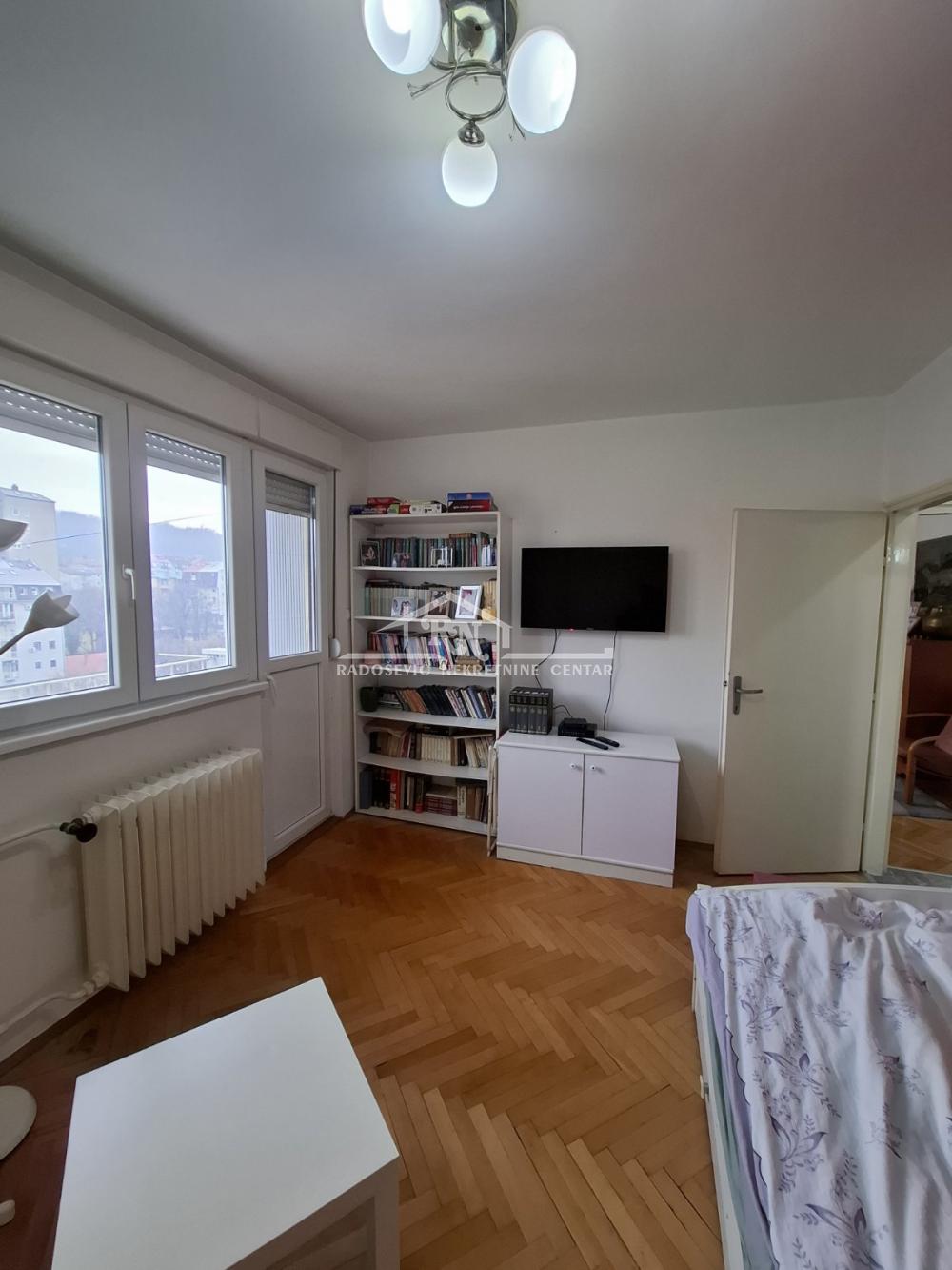 Stan na prodaju u Beogradu, Karaburma, dvosoban, 53m2, cena 152500 evra