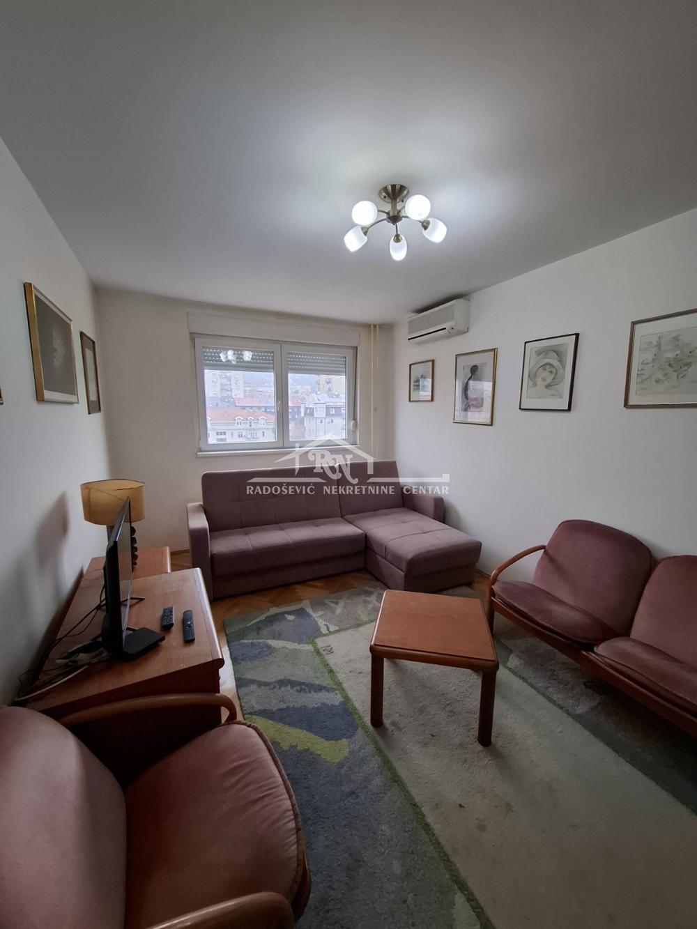 Stan na prodaju u Beogradu, Karaburma, dvosoban, 53m2, cena 152500 evra