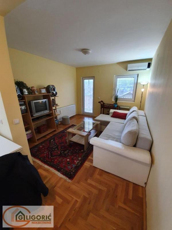 Stan na prodaju u Beogradu, Mirijevo 1, dvosoban, 41m2, cena 120000 evra