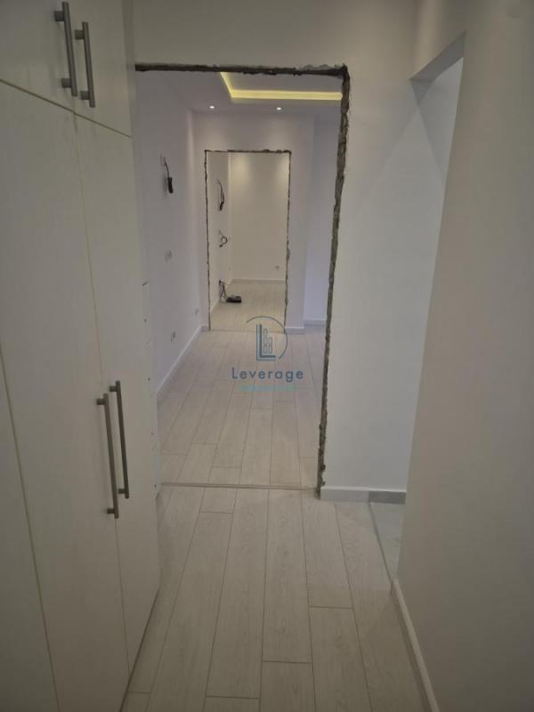 Stan na prodaju u Beogradu, Beograd (Skupština), dvosoban, 60m2, cena 335000 evra