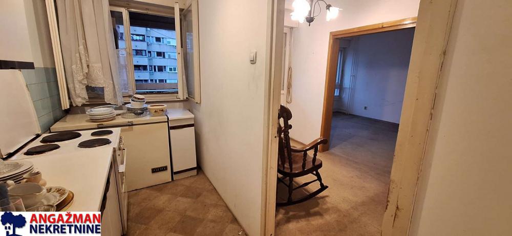 Stan na prodaju u Beogradu, Novi Beograd blok 70 (Kineski TC), 72m2, cena 240000 evra