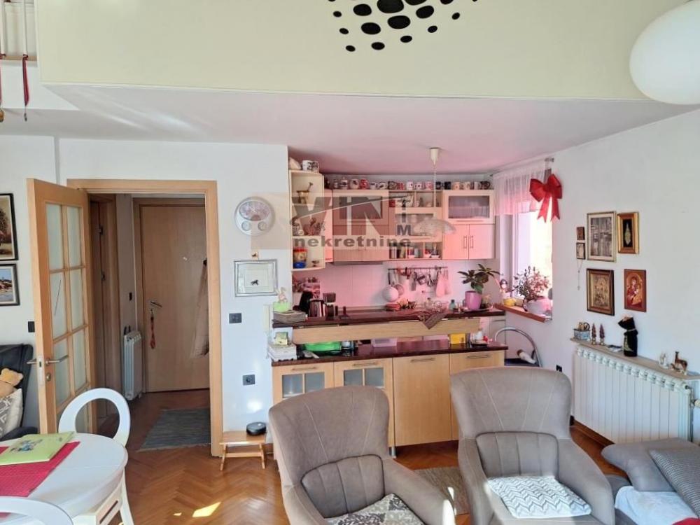 Glavna slika oglasa 270607