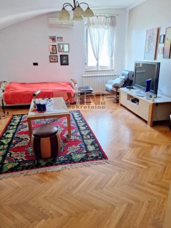 Stan na prodaju u Beogradu, Autokomanda, trosoban, 91m2, cena 300000 evra