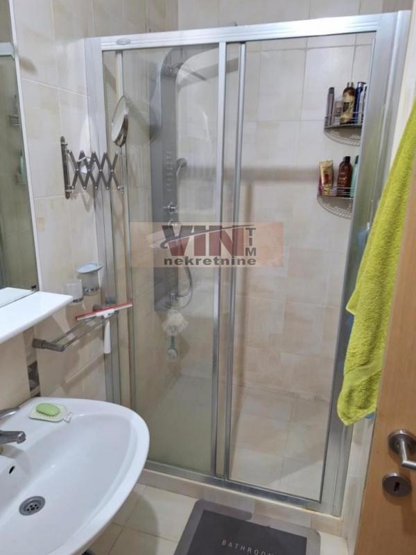 Stan na prodaju u Beogradu, Autokomanda, trosoban, 91m2, cena 300000 evra