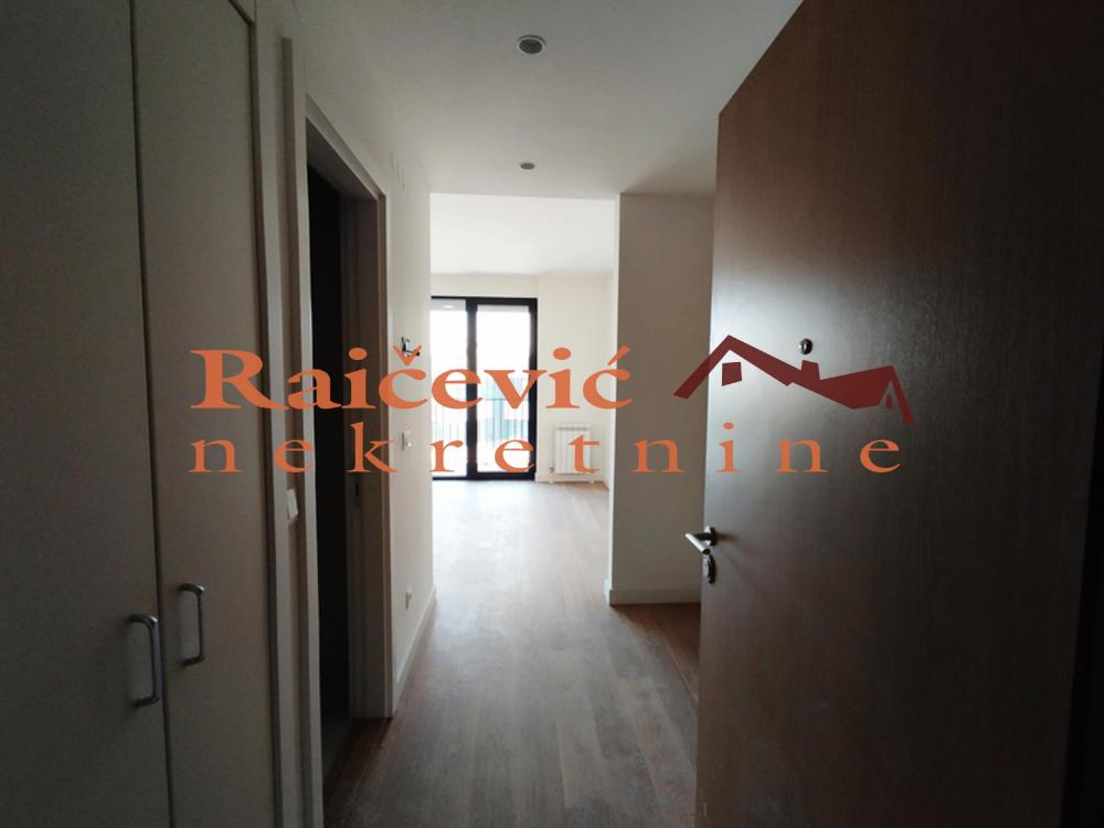 Stan na prodaju u Beogradu, Beograd na vodi, jednosoban, 32m2, cena 182900 evra