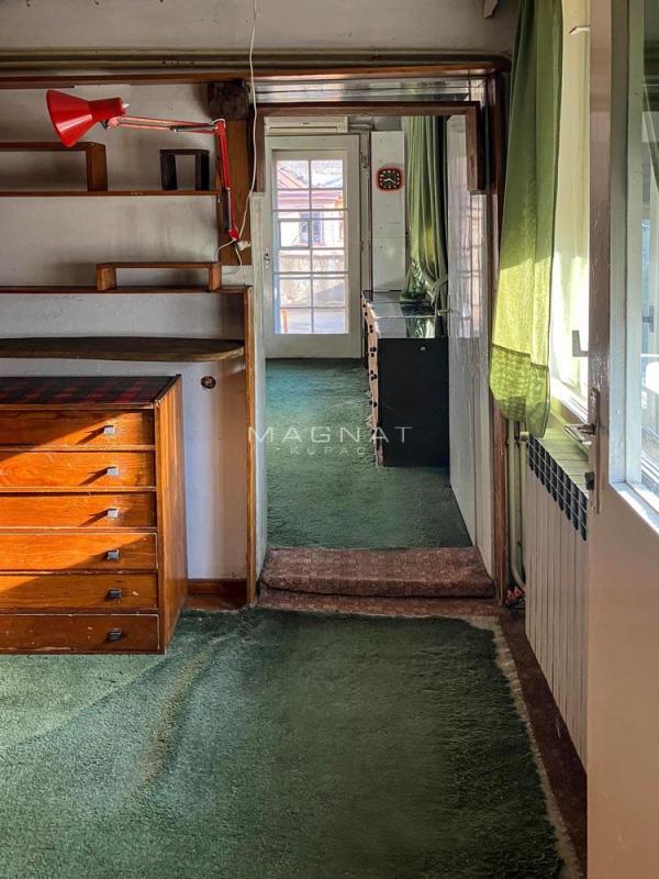 Stan na prodaju u Beogradu, Zemun, trosoban, 98m2, cena 245000 evra