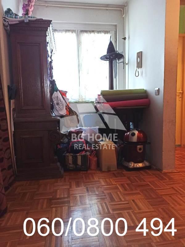 Stan na prodaju u Beogradu, Novi Beograd, troiposoban, 89m2, cena 220000 evra