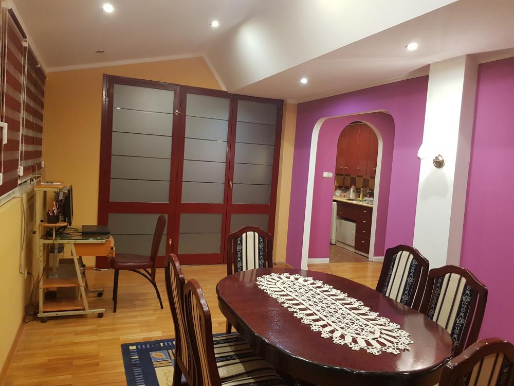 Stan na prodaju u Beogradu, Banovo brdo, cetvorosoban, 142m2, cena 459000 evra