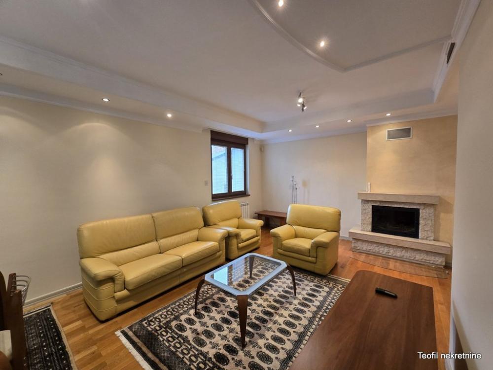 Glavna slika oglasa 270612