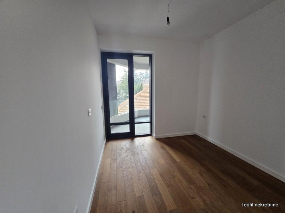 Stan na prodaju u Beogradu, Dušanovac, dvosoban, 48m2, cena 177600 evra