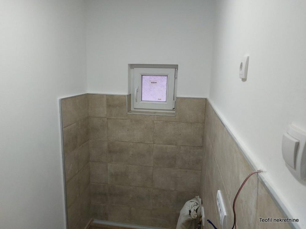 Stan na prodaju u Beogradu, Prvomajska, jednosoban, 34m2, cena 92000 evra