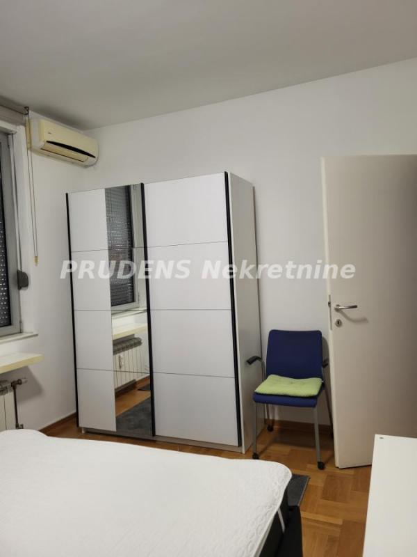 Stan na prodaju u Beogradu, Crveni Krst, dvosoban, 59m2, cena 237000 evra