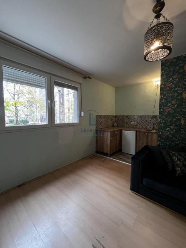 Stan na prodaju u Beogradu, Dorćol, jednosoban, 40m2, cena 160000 evra