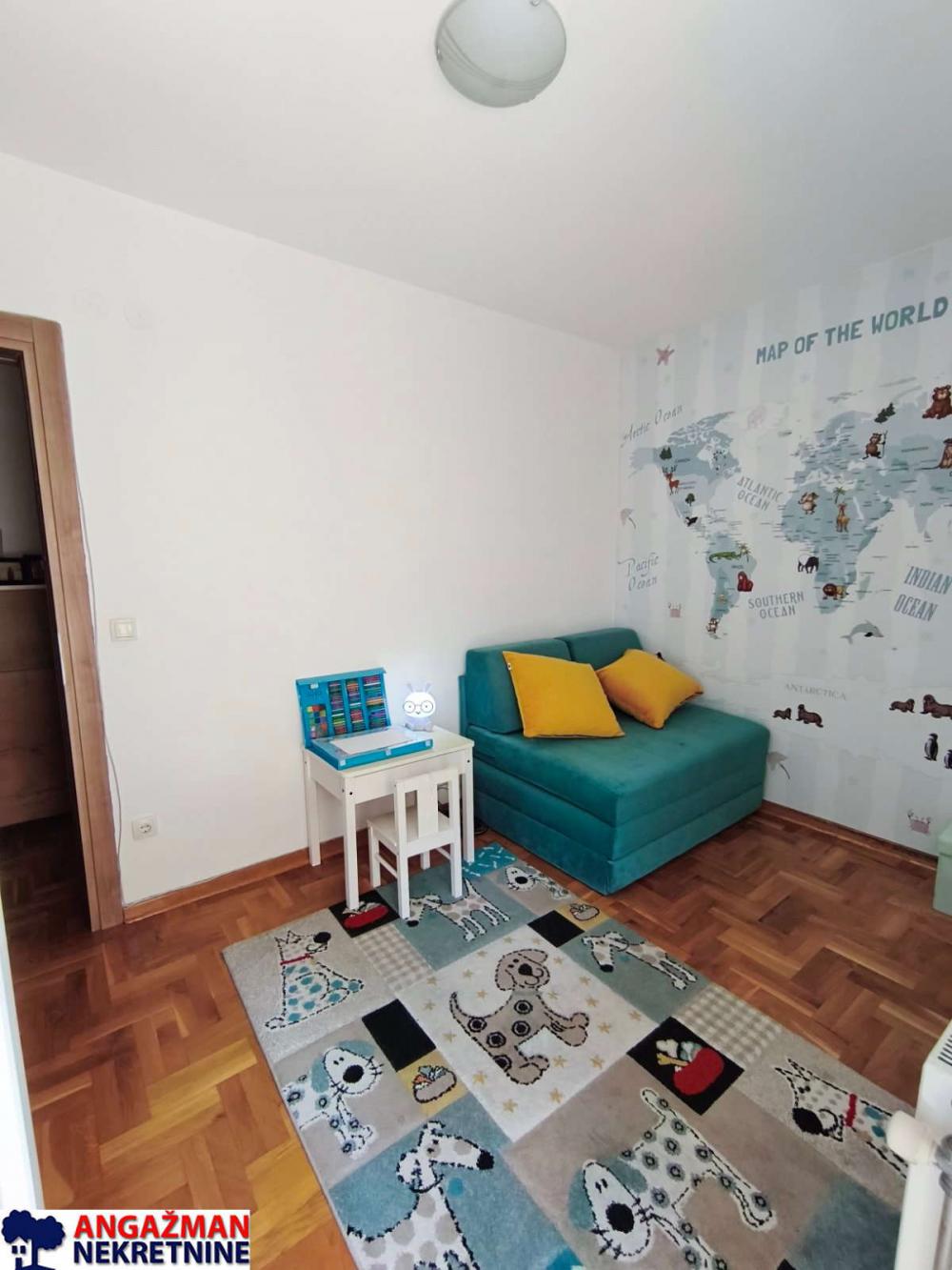 Stan na prodaju u Beogradu, Cvetanova ćuprija, 57m2, cena 149900 evra