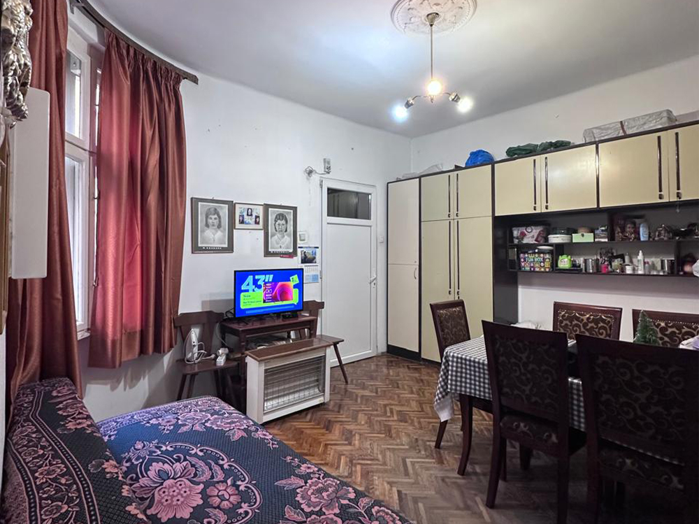 Stan na prodaju u Beogradu, Vračar,Kalenić pijaca, dvosoban, 46m2, cena 225000 evra