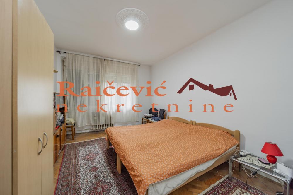 Stan na prodaju u Beogradu, Beograd (centar), dvosoban, 65m2, cena 180000 evra