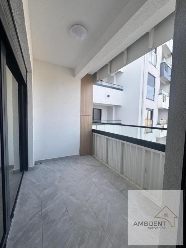 Stan na prodaju u Beogradu, Zemun, dvosoban, 52m2, cena 225000 evra