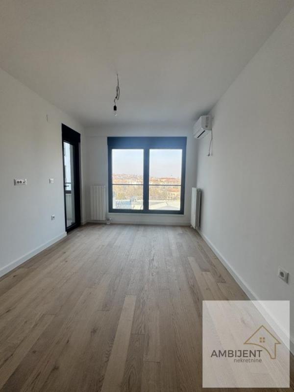 Stan na prodaju u Beogradu, Zemun, dvosoban, 52m2, cena 225000 evra