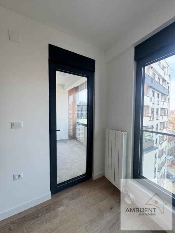 Stan na prodaju u Beogradu, Zemun, dvosoban, 52m2, cena 225000 evra