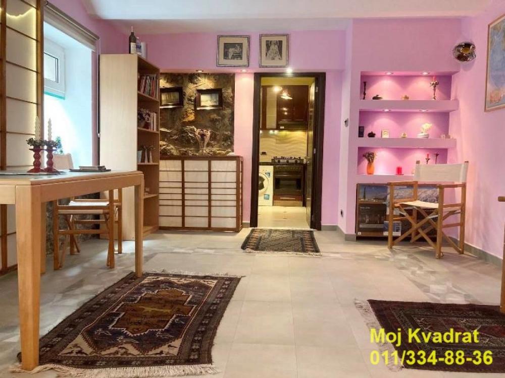 Stan na prodaju u Beogradu, Autokomanda, dvosoban, 83m2, cena 185000 evra