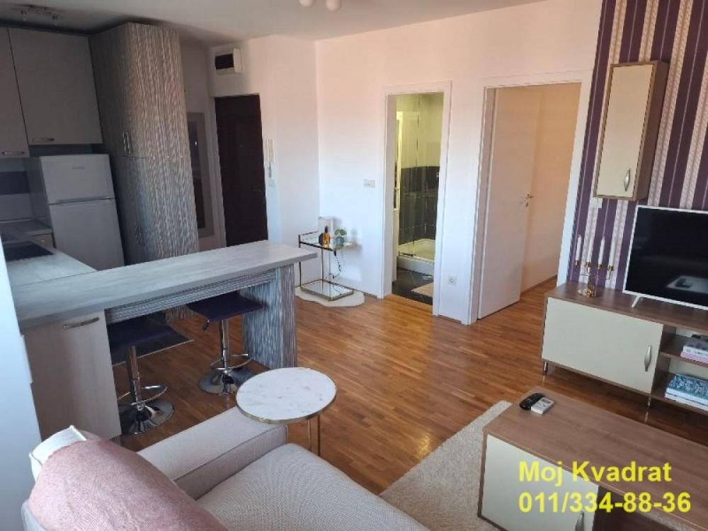 Stan na prodaju u Beogradu, Mirijevo, jednoiposoban, 34m2, cena 115000 evra